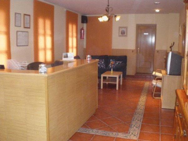 Hostal Emilio Barajas Madrid Ngoại thất bức ảnh